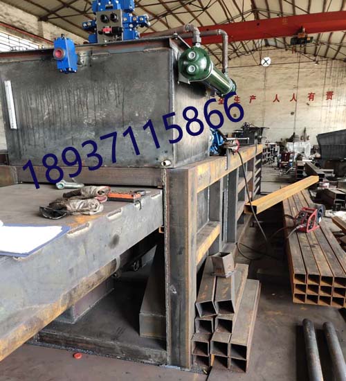 �����ߏU������C(j��)Һ��ϵ�y(t��ng)�Ĺ���Ч��?